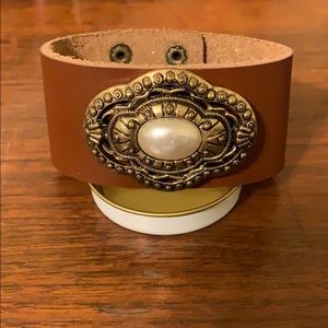 Plunder leather bracelet